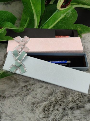 Vicces_ajándékGravírozott_toll_Mrs._Tökély_feliratos_ajándék