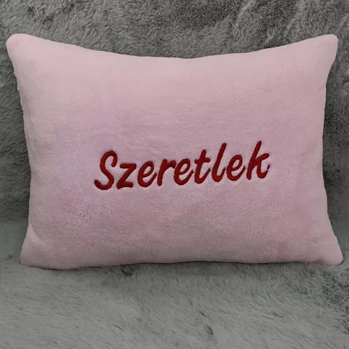 Hímzett_plüss_párna__Ajándék_Valentin_napra_