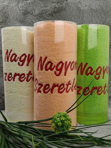 Szerelmes_ajándék_Nagyon_szeretlek_törölköző