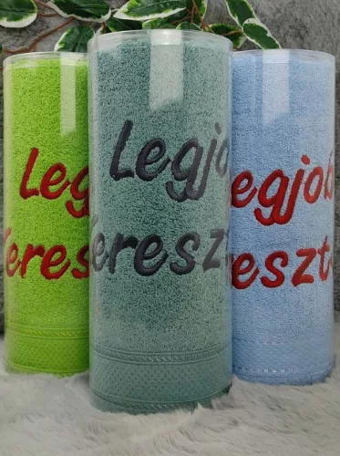 Ajándék_keresztszülőknek_Ajándék_törölköző_keresztapának_