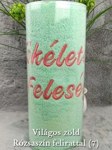 Ajándék_Nőknek_Tökéletes_Feleség_törölköző_