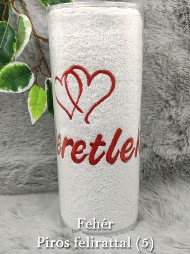 Szerelmes_törölköző_Szeretlek_hímzett_törölköző_