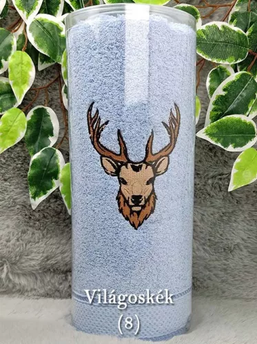 Ajándék_vadászoknak_Szarvas_mintás_hímzett_törölköző